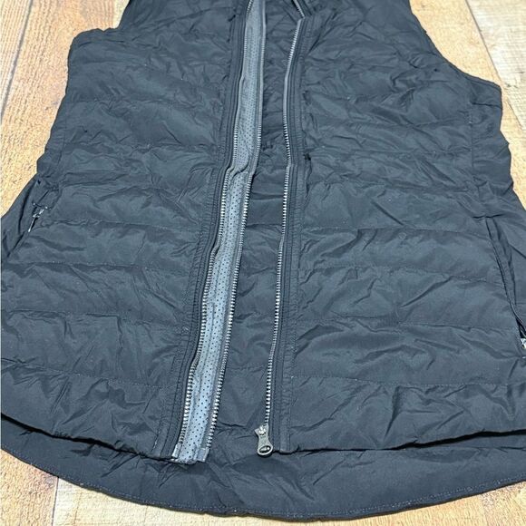 Lululemon black goose down vest *missing logo on back* - Picture 12 of 13